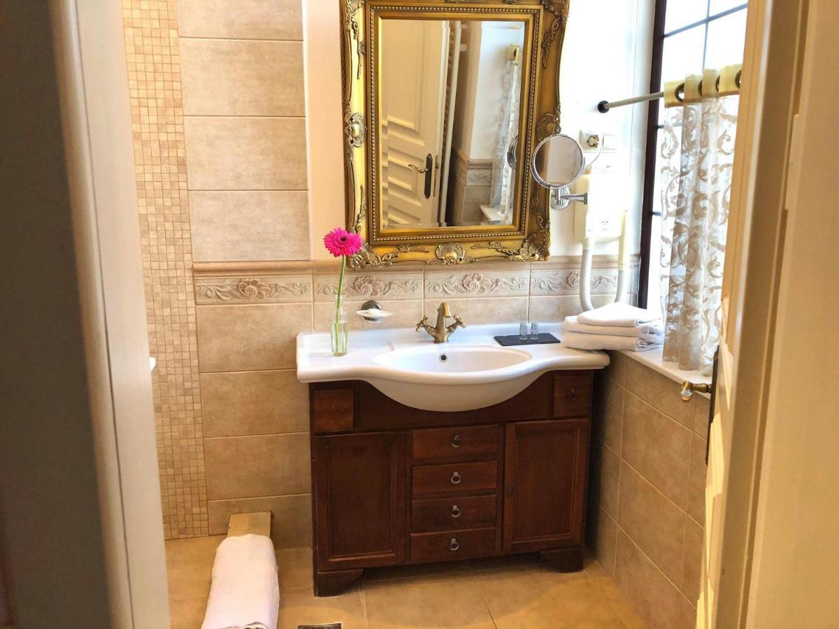 Hotel Angelo D'Oro Ploeszti Zewnętrze zdjęcie