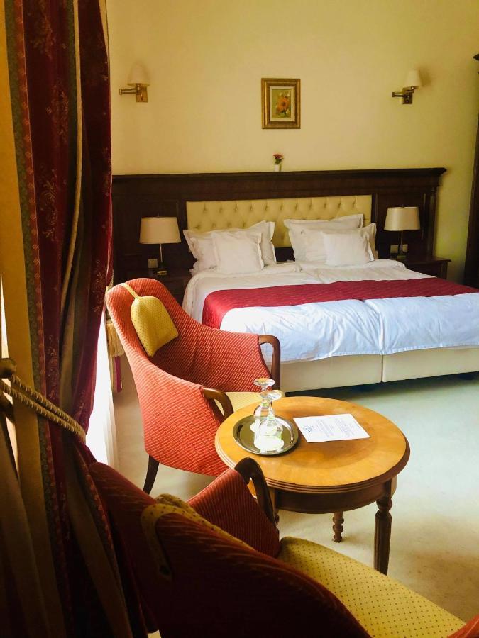 Hotel Angelo D'Oro Ploeszti Zewnętrze zdjęcie